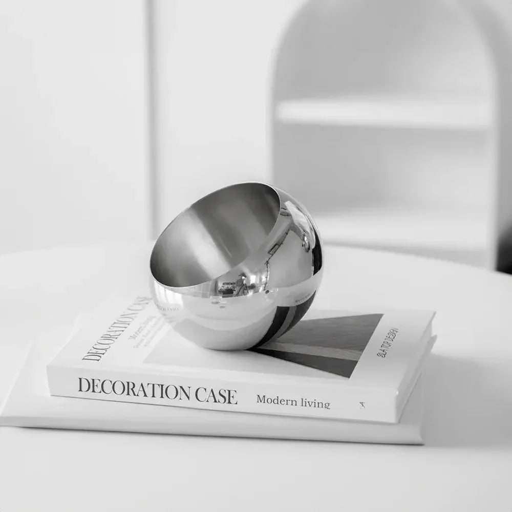 Le bol sculptural poli