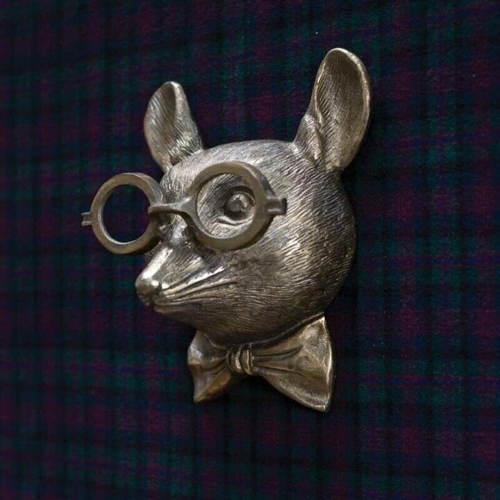 Wall Art Metallic Animal Head Sculpture with Textured Details and Glasses - Image 8